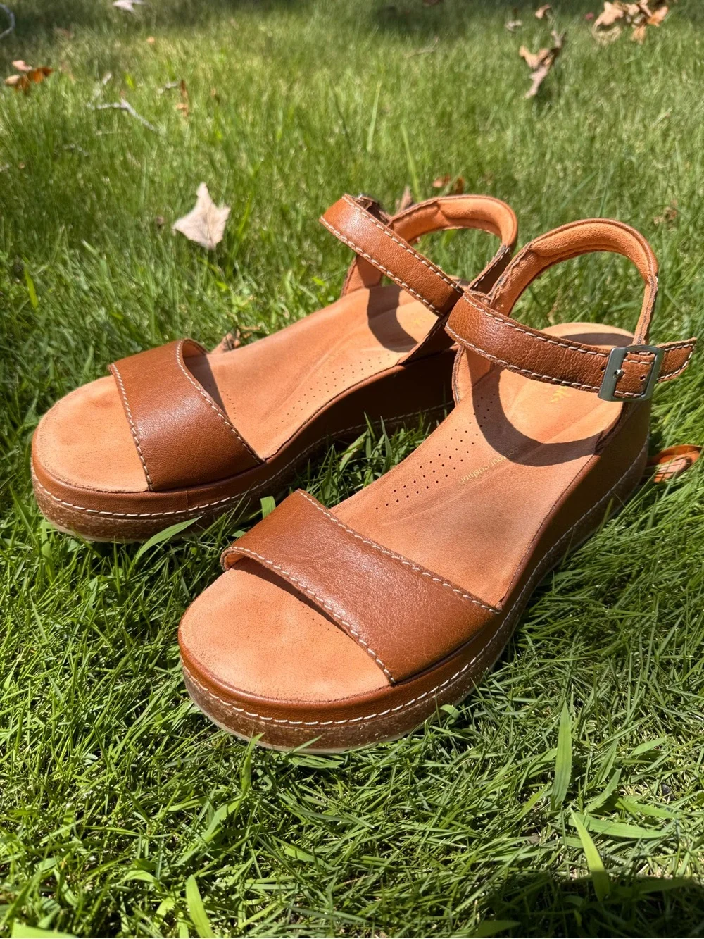 Clarks Kassanda Lily Tan Leather Platform Wedge Sandals W/ Ankle Strap 9W